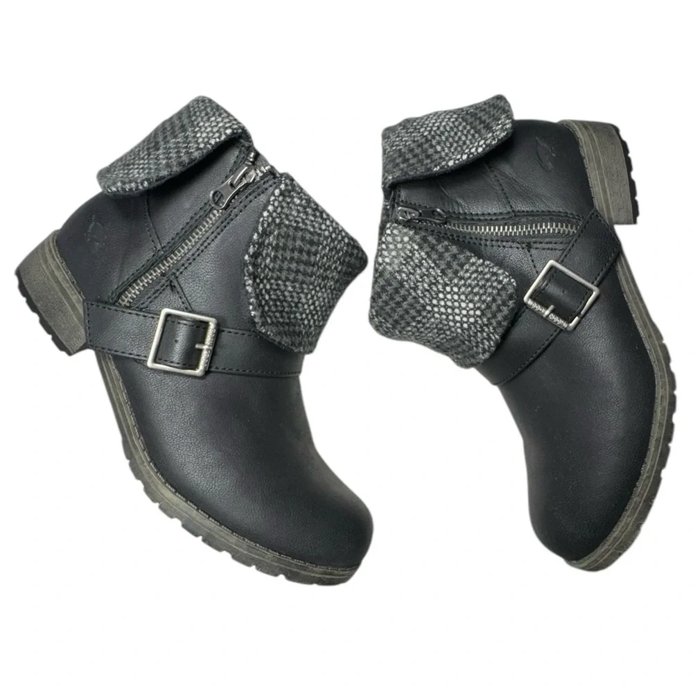 Rocket Dog Bentley Women’s Cuffed Black Faux Leather Bootie Size 7.5